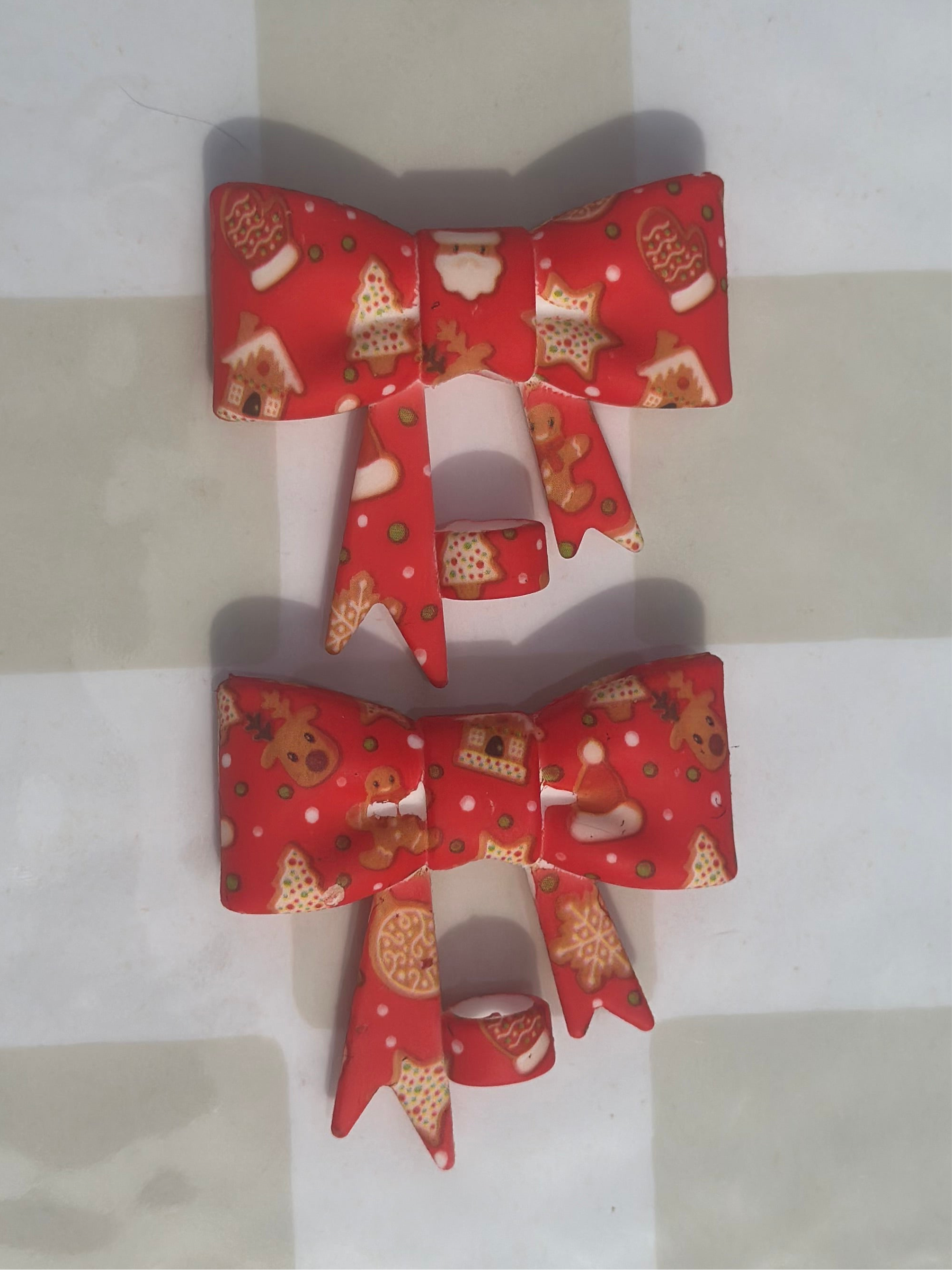 Red Christmas bow strawtopper