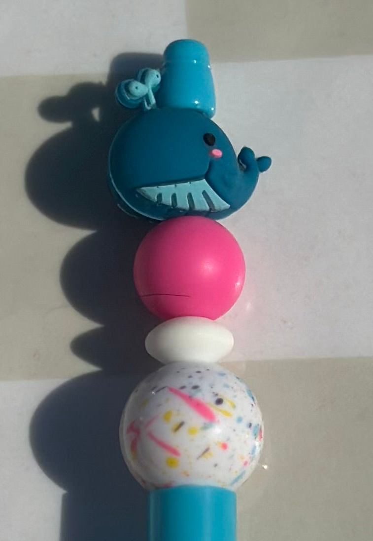 Blue whale beaded pen